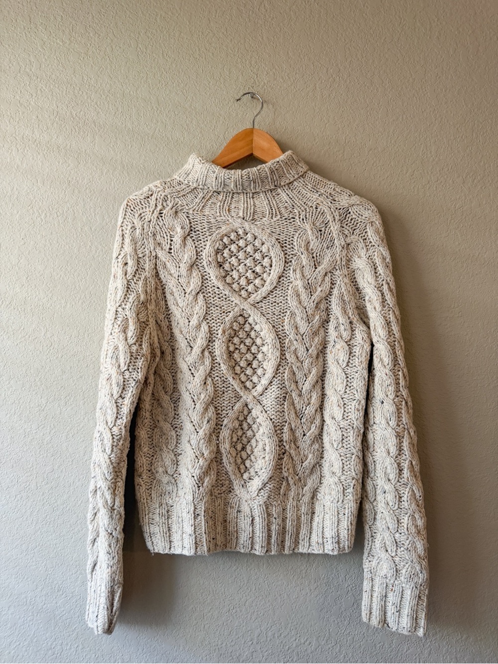 Moda International Cream Cable Knit Turtleneck Sweater Medium
